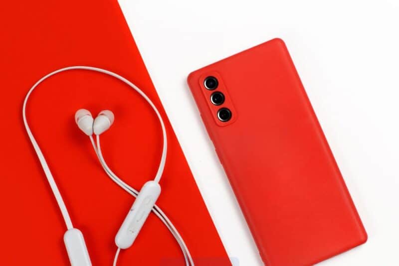 celular 137 Teléfonos Samsung de última generación exhibidos en fila